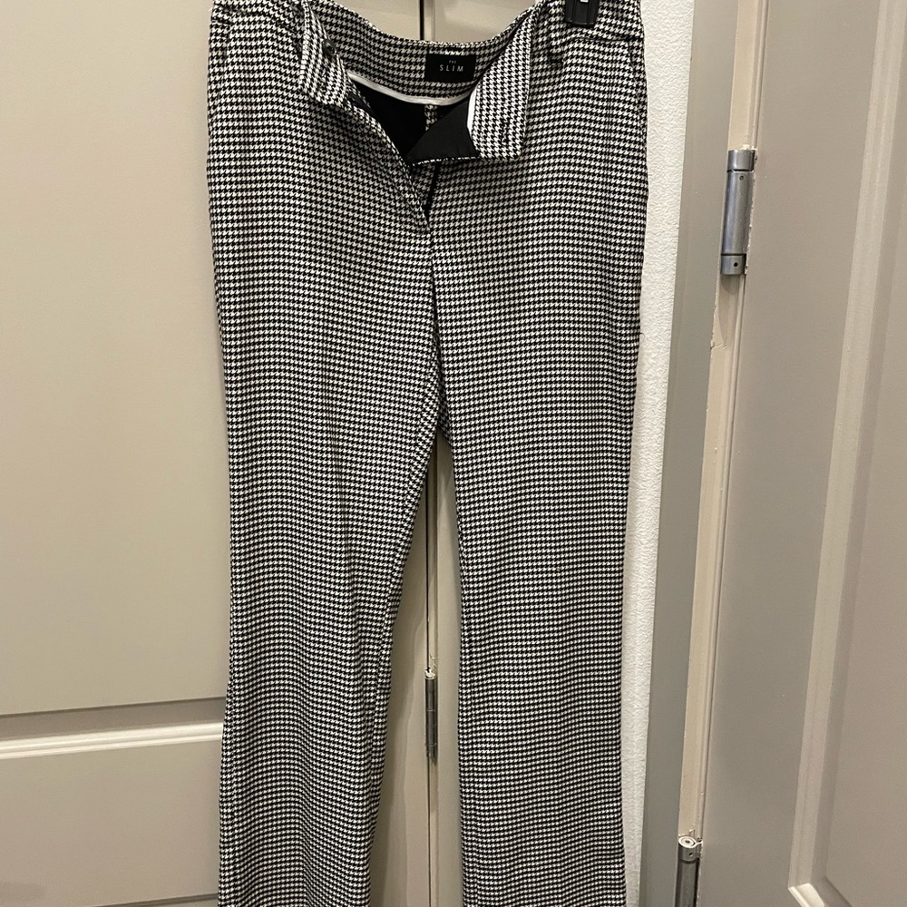 White House Black Market Slim Trouser Comfort Stretch Pant (Size 4)